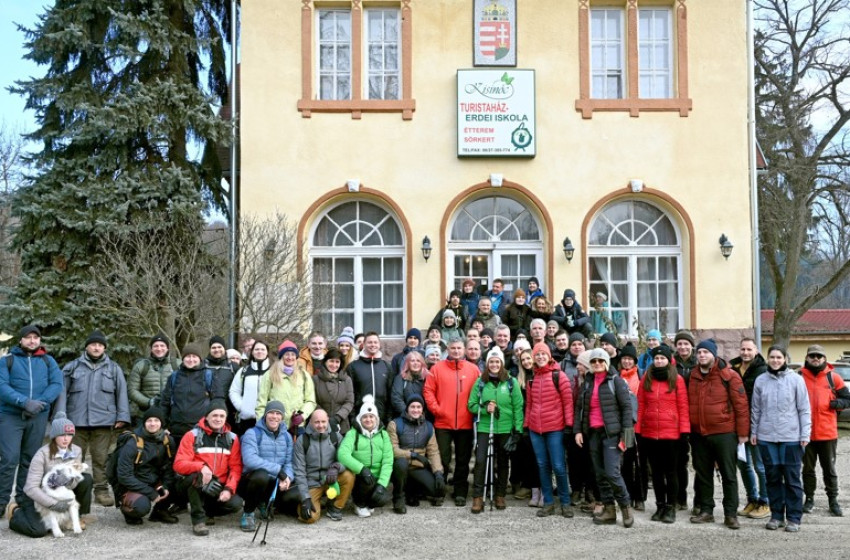 A köztársasági elnökkel túrázott a beledi házaspár